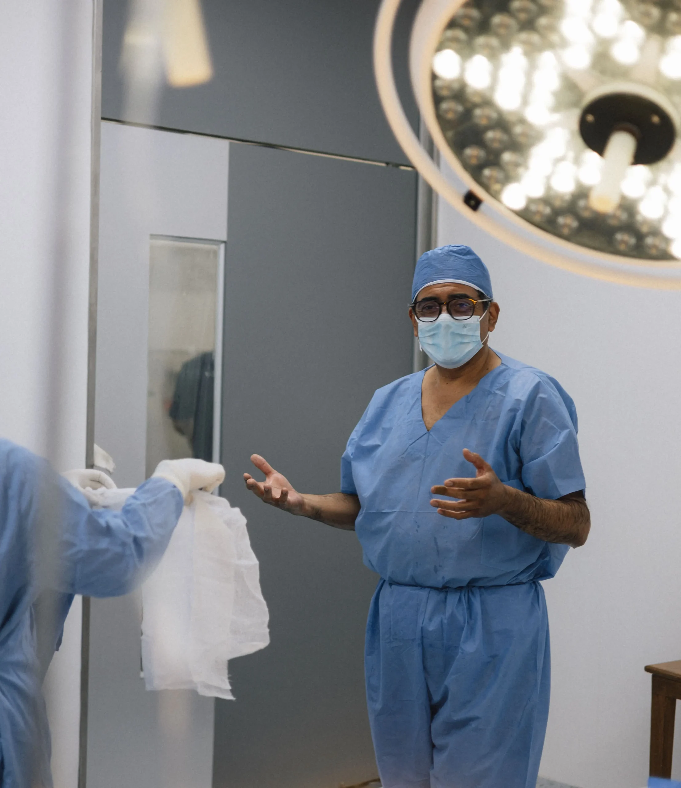 Dr. Adrián Gómez Oncocirujano Laparotomía exploradora ca de colon izquierdo