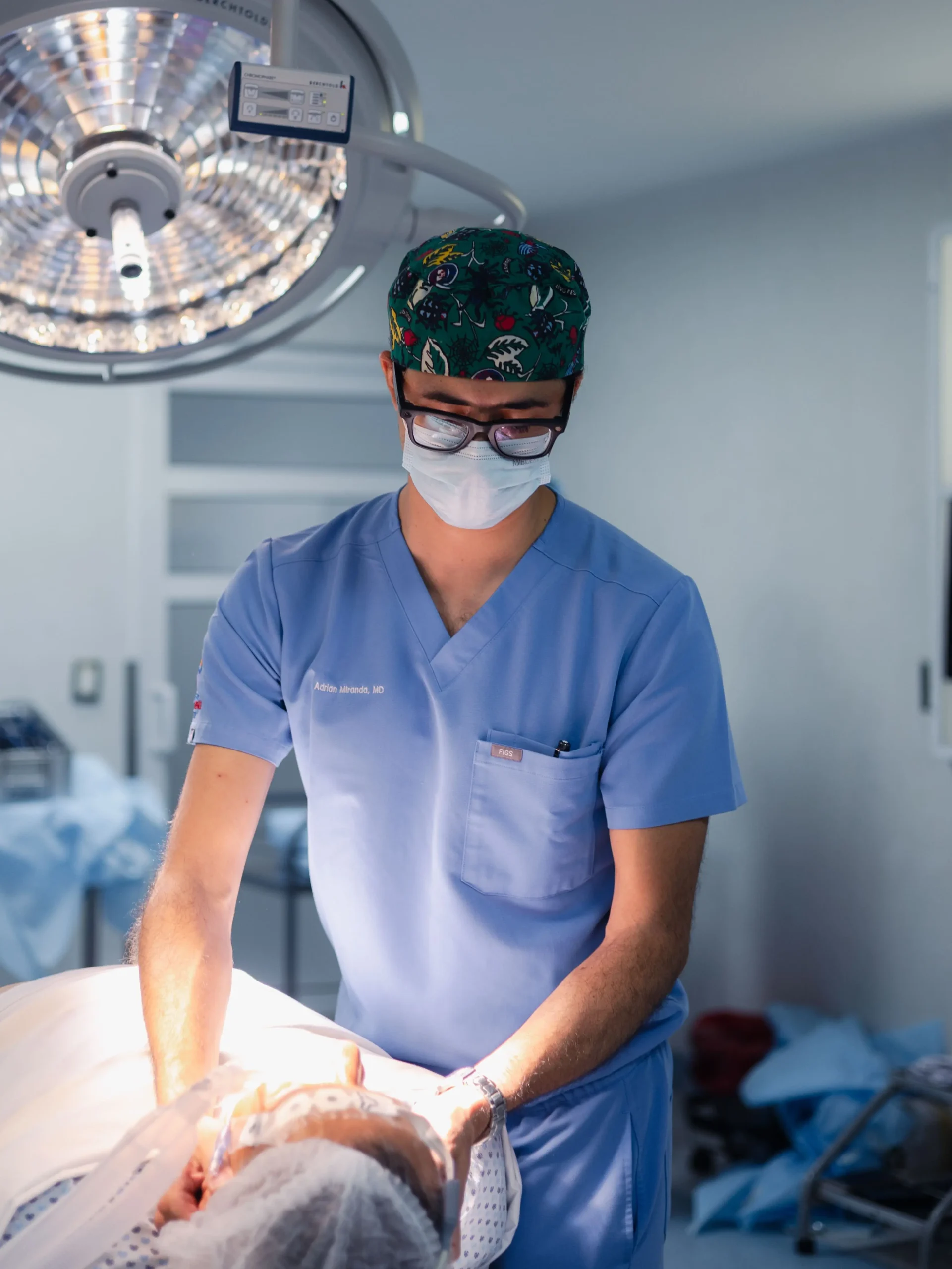 Dr. Adrián Miranda Neurocirujano Resección transesfenoidal de tumor hipofisario